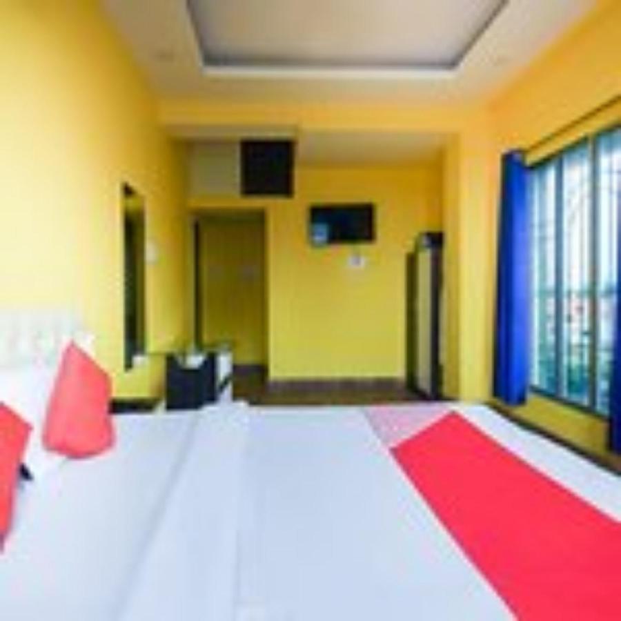 Staymaker Royal Galaxy Durgapur  Luaran gambar